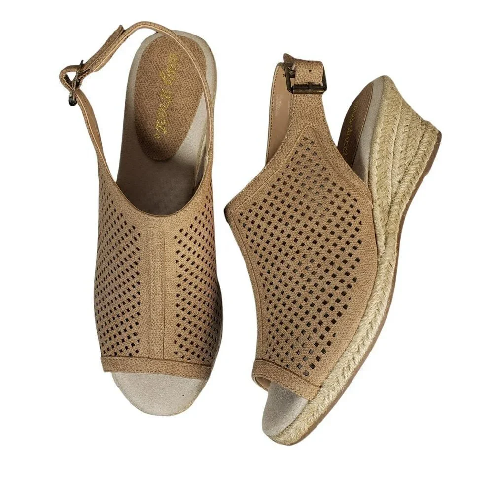 Easy Street Tan Stacey Espadrille Wedge Open Toe Slingback Sandals Sz 9N